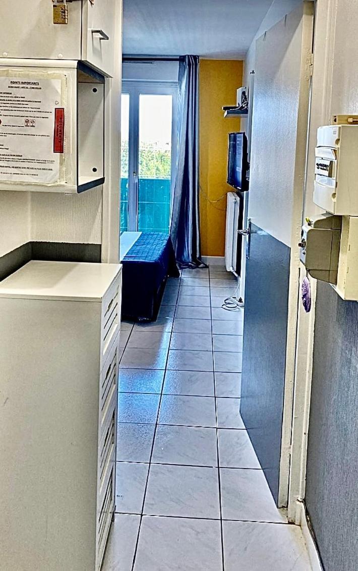 Appartement Proche Gare Et Centre Ville Melun Eksteriør billede