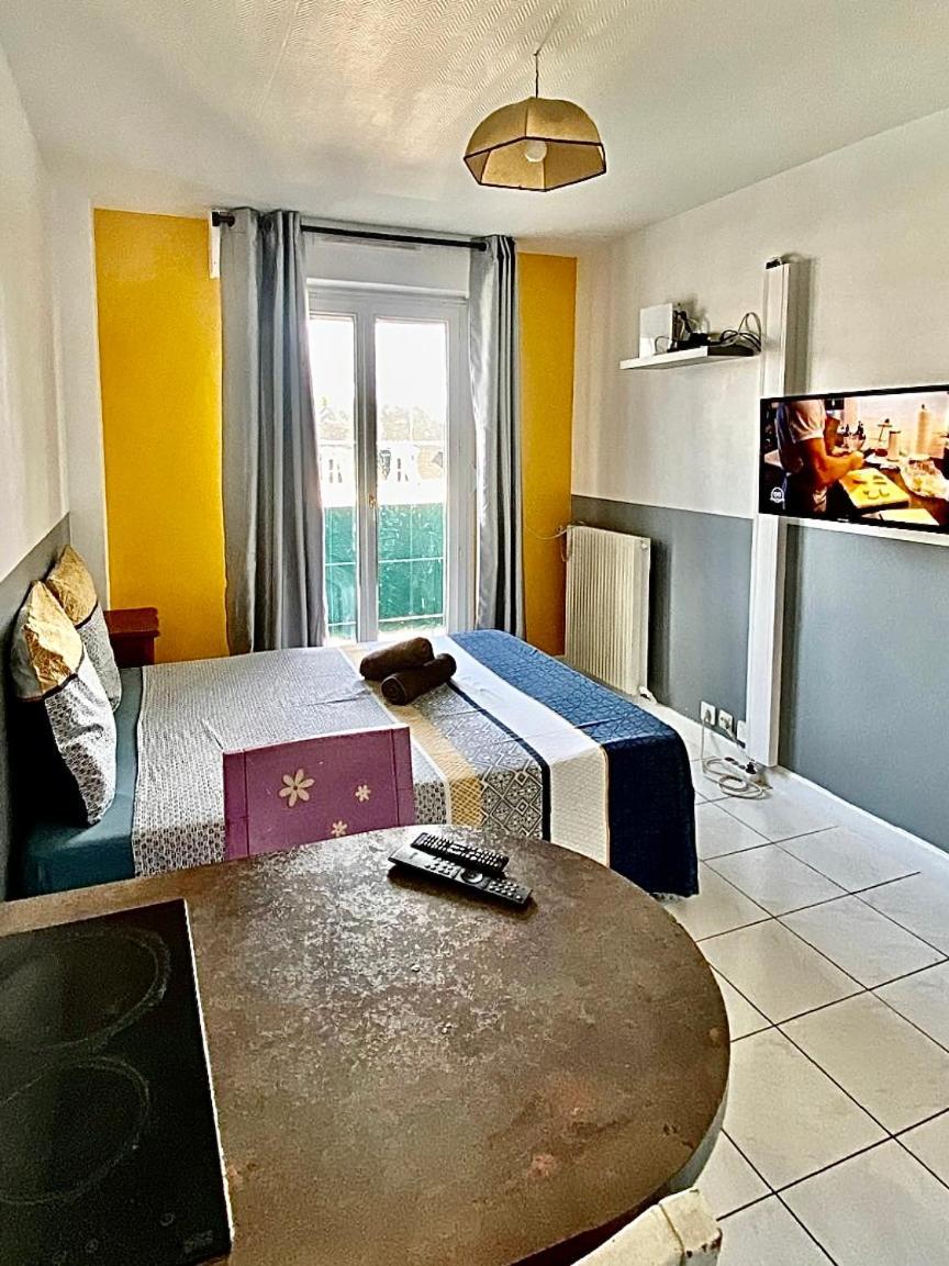 Appartement Proche Gare Et Centre Ville Melun Eksteriør billede
